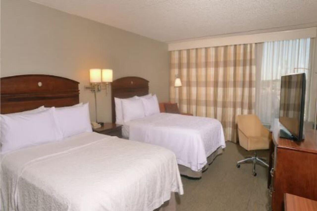 Hampton Inn Springfield-South Ngoại thất bức ảnh