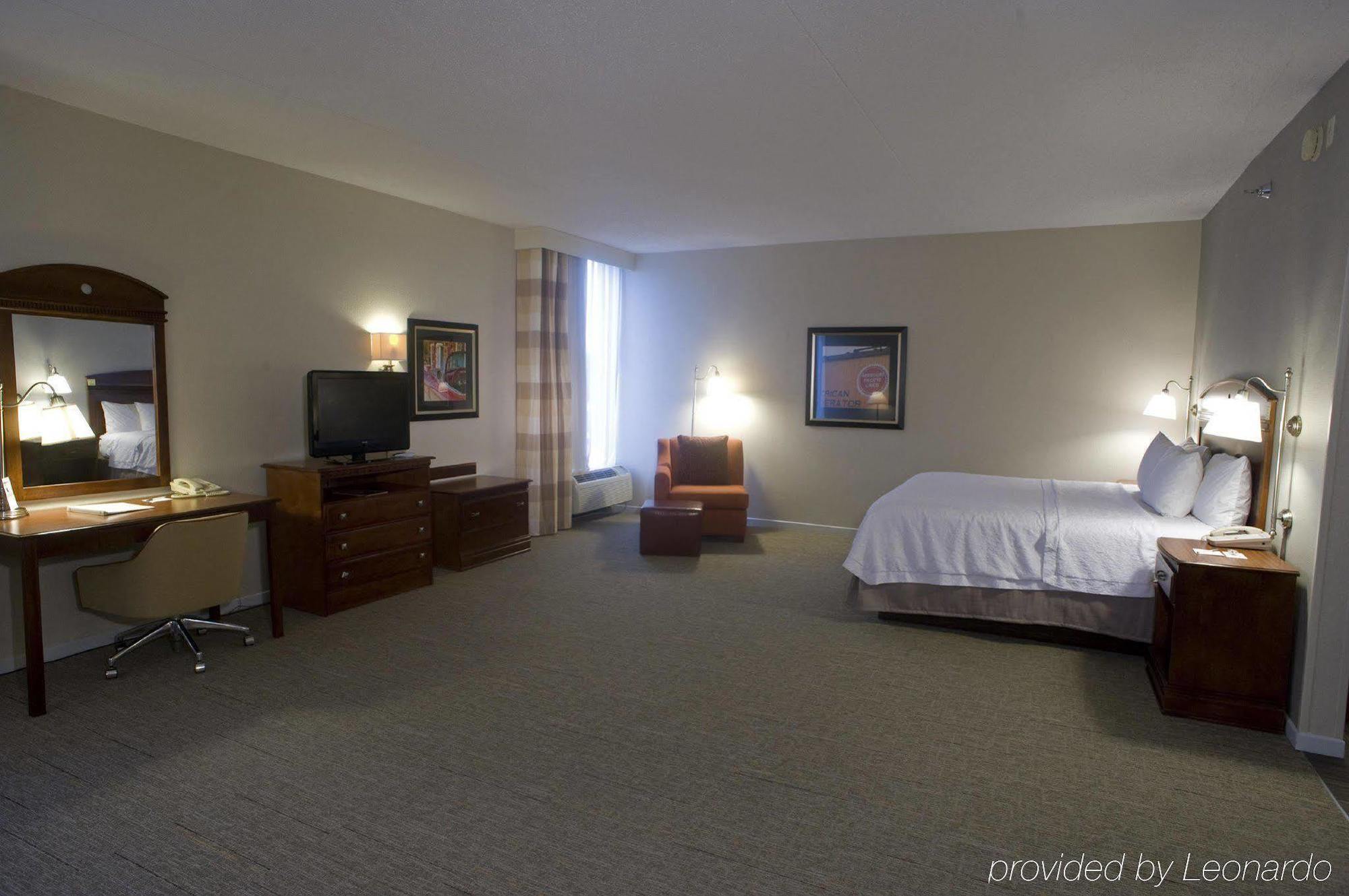 Hampton Inn Springfield-South Ngoại thất bức ảnh
