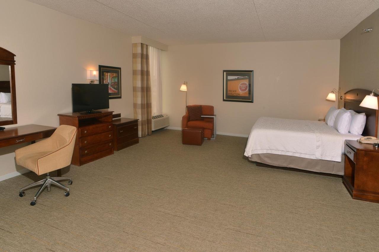 Hampton Inn Springfield-South Ngoại thất bức ảnh